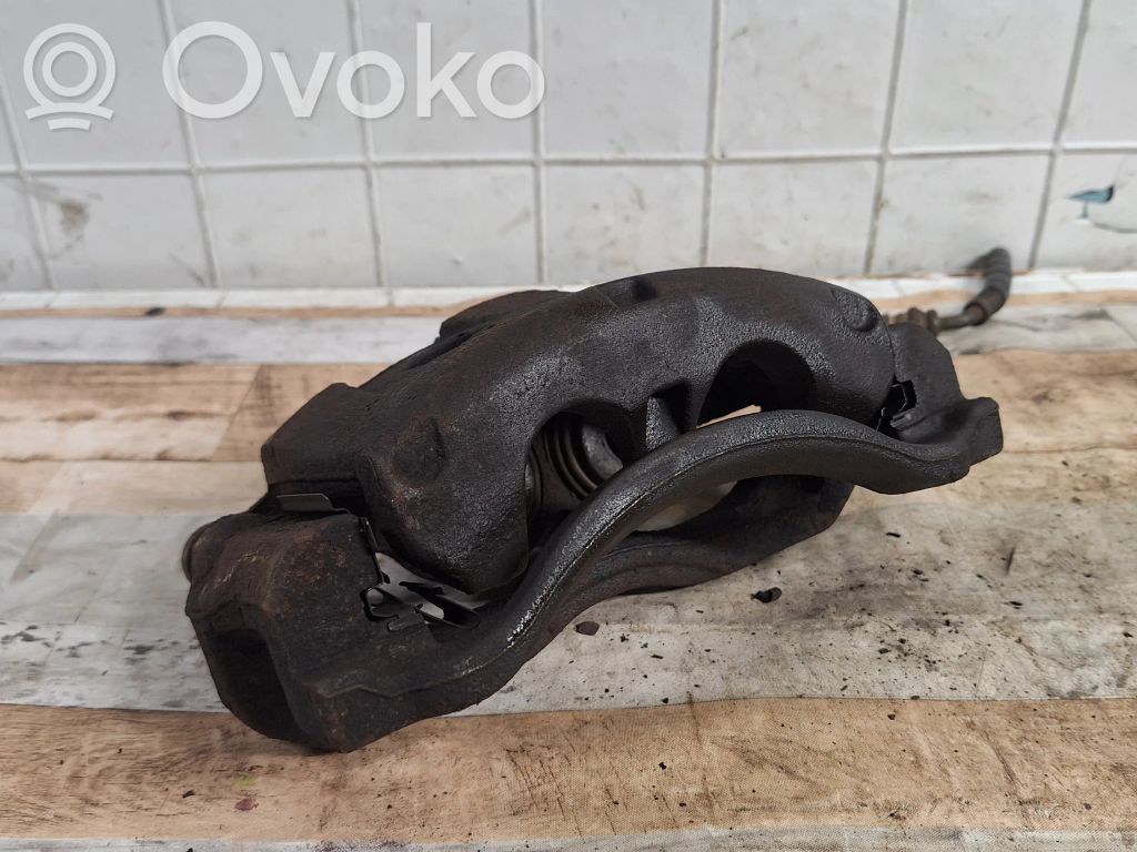Ford Ranger Zacisk hamulcowy przedni 