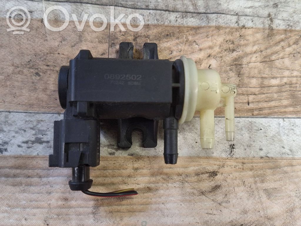 Volkswagen Golf VI Turbo solenoid valve 