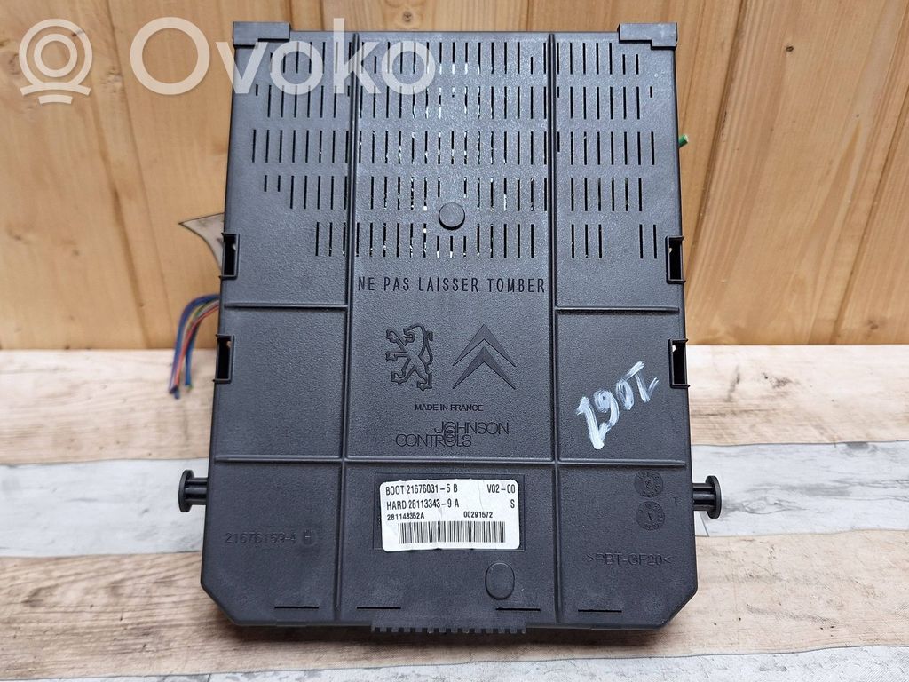 Peugeot 307 Fuse module 
