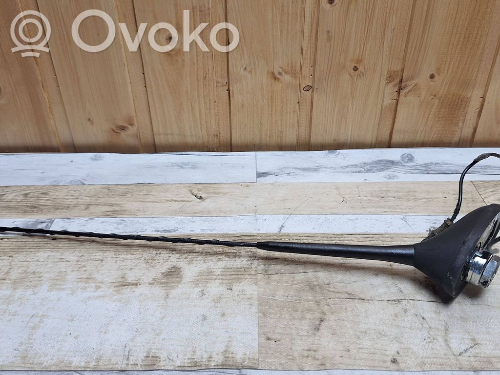 Citroen C4 I GPS-pystyantenni 