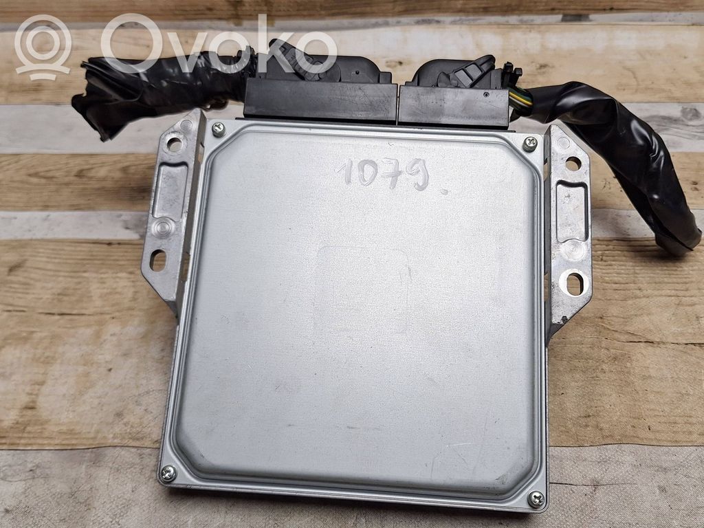 Nissan X-Trail T30 Engine control unit/module 