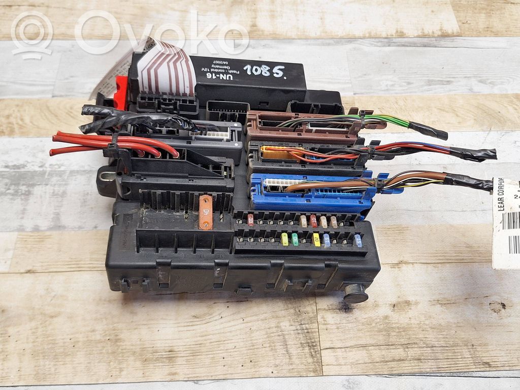 Opel Vectra C Fuse module 