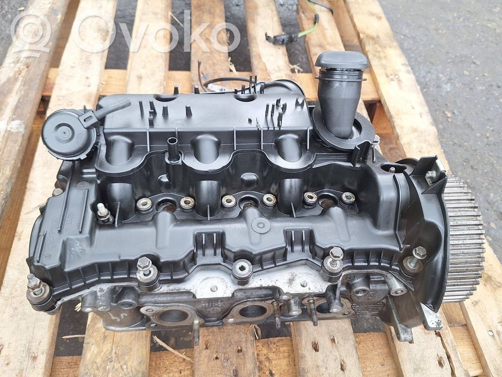 Engine head   6090CA