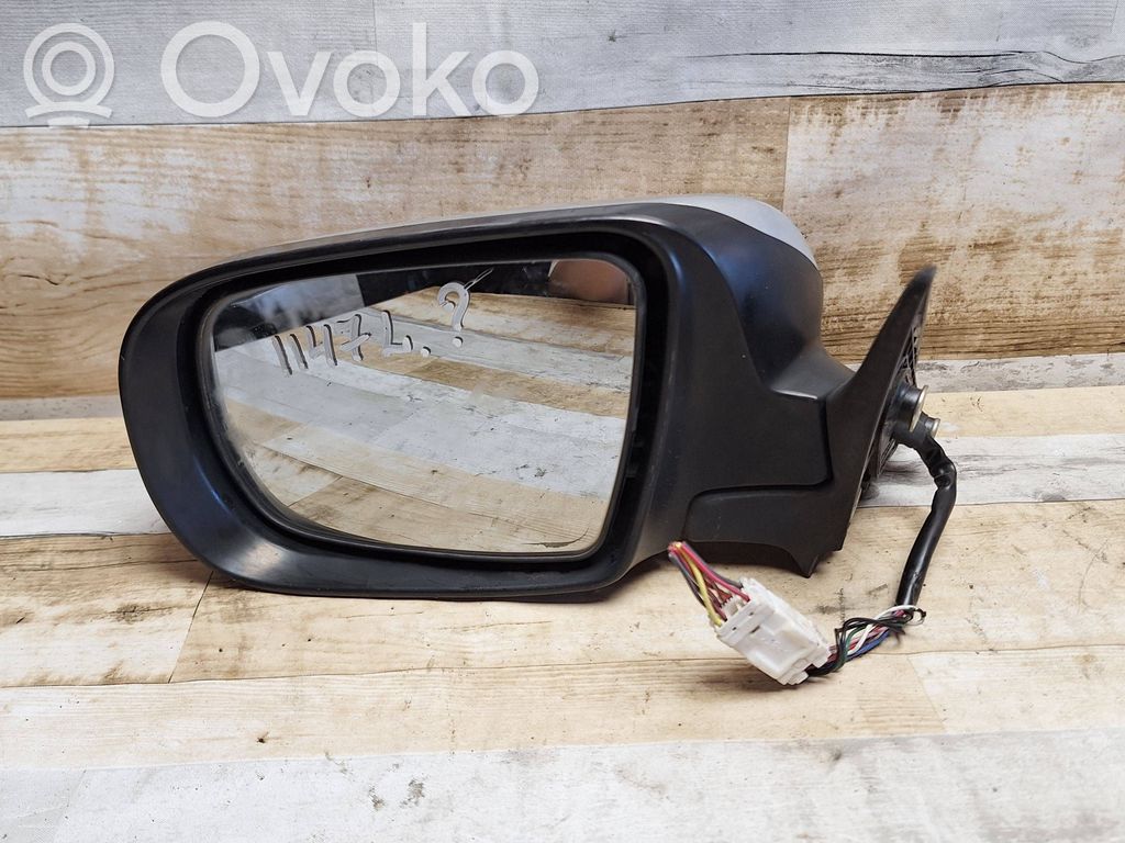 Subaru Outback Front door electric wing mirror 