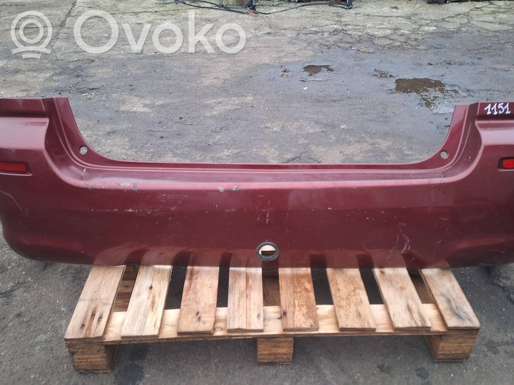 Toyota Corolla Verso AR10 Parachoques 