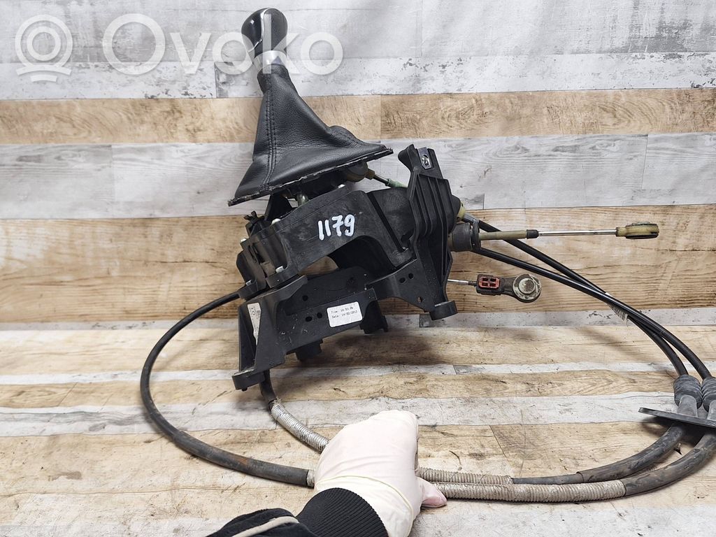 Ford Focus Gear shifter/selector 