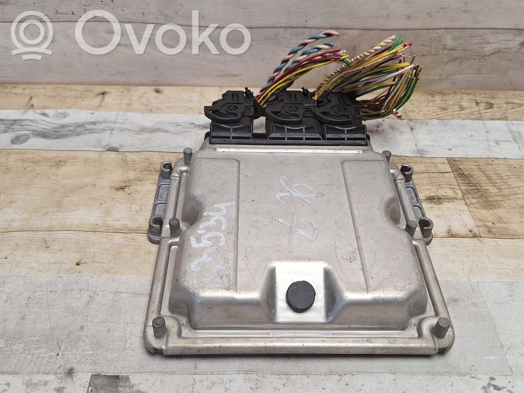 Peugeot 607 Engine control unit/module 