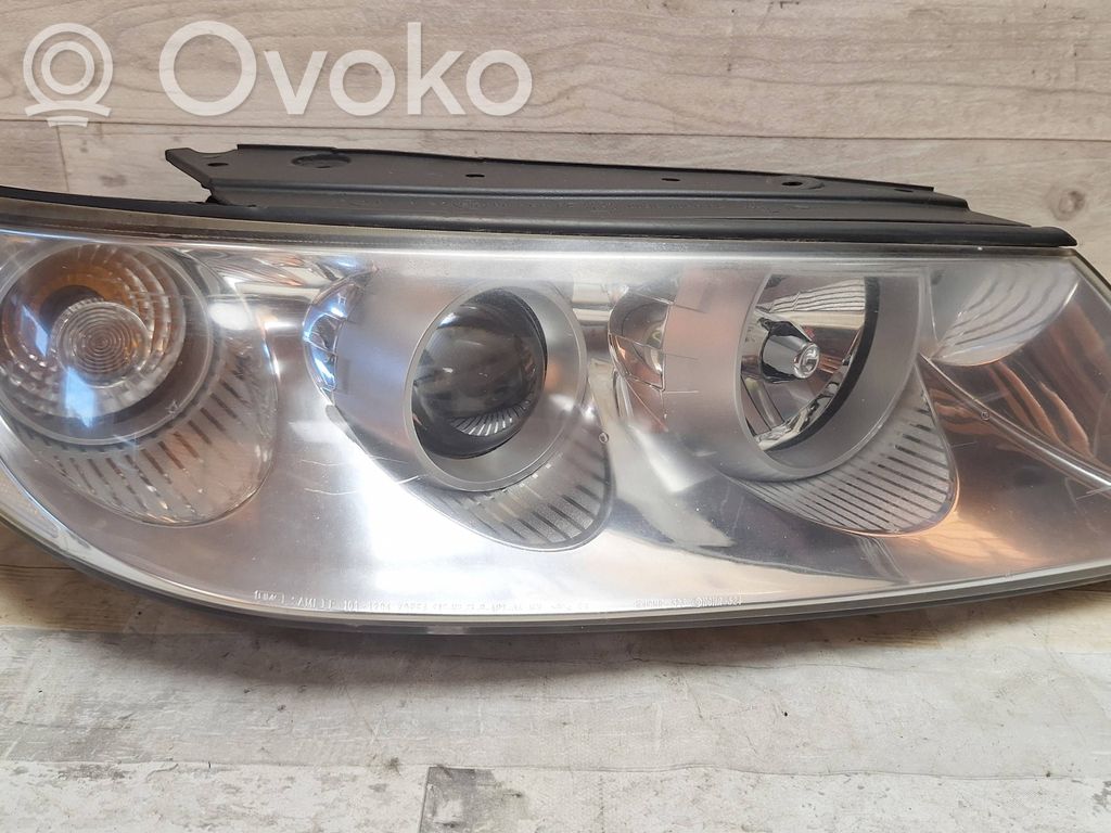 Hyundai Grandeur Headlight/headlamp 