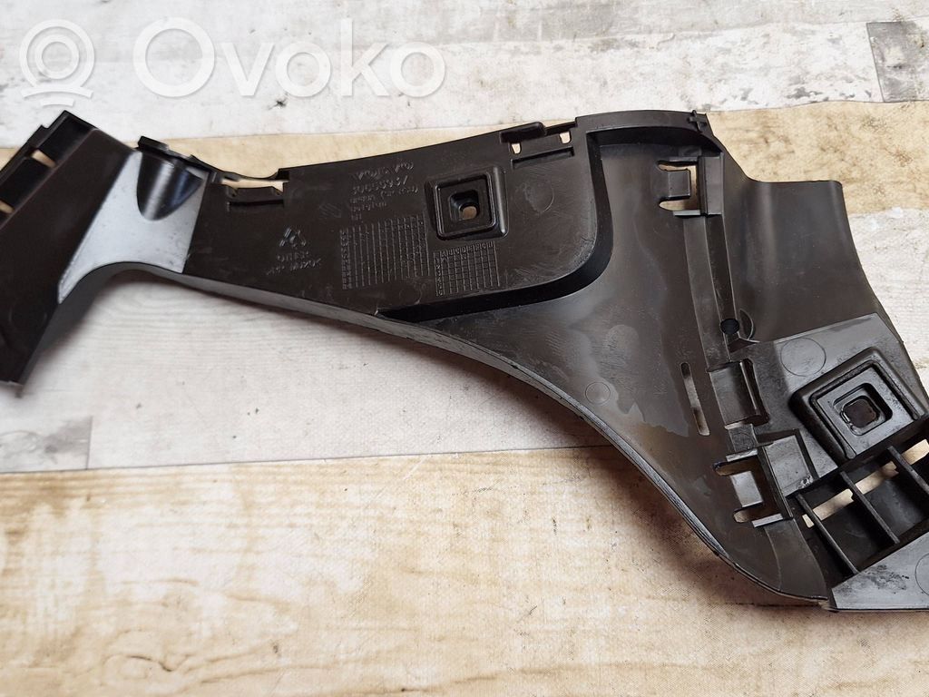 Volvo C30 Rear bumper mounting bracket 