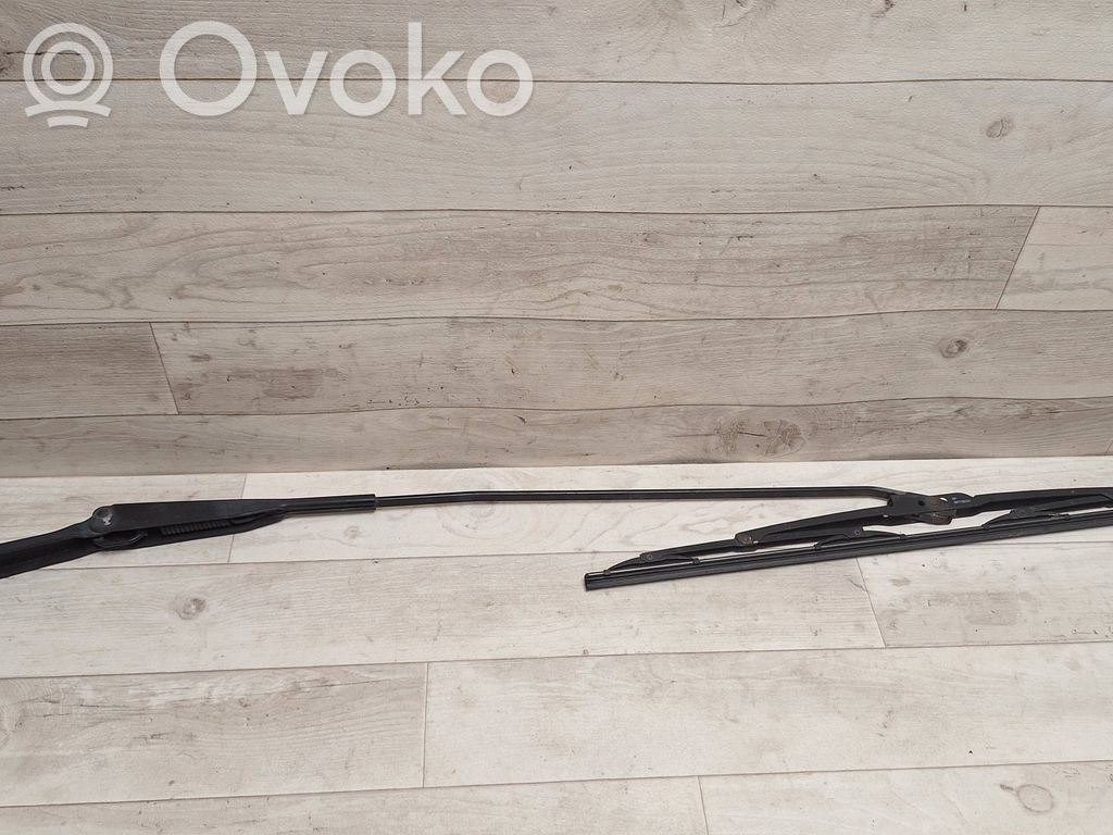 Opel Vivaro Ramię wycieraczki szyby przedniej / czołowej 