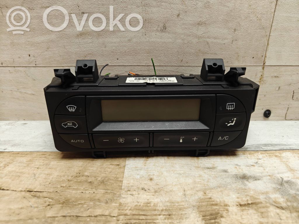 Citroen C2 Climate control unit 