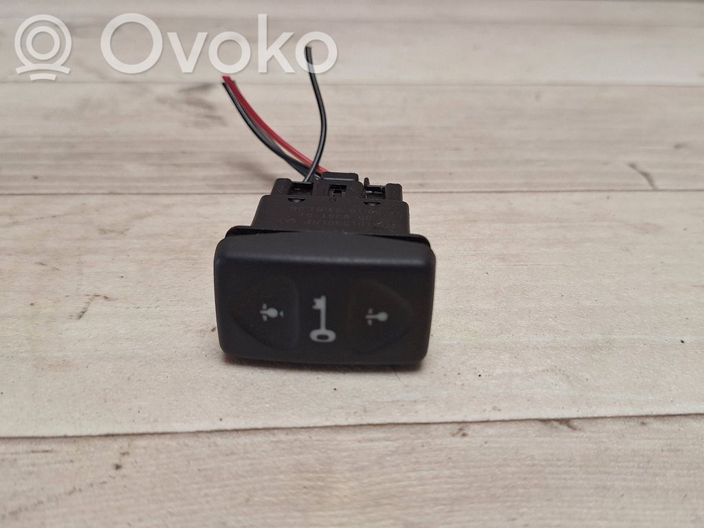 Land Rover Freelander Central locking switch button 