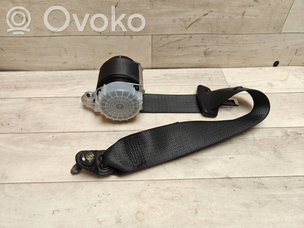 Chevrolet Cruze Rear seatbelt 