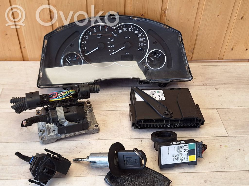 Opel Meriva A Kit cu ECU motor și set închidere uși 
