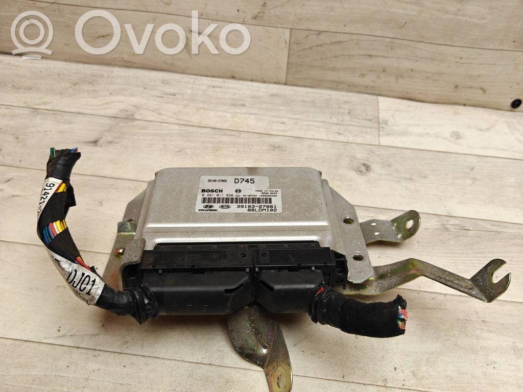 KIA Cerato Engine control unit/module 