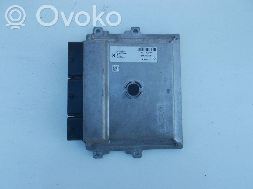 Renault Clio IV Engine control unit/module 