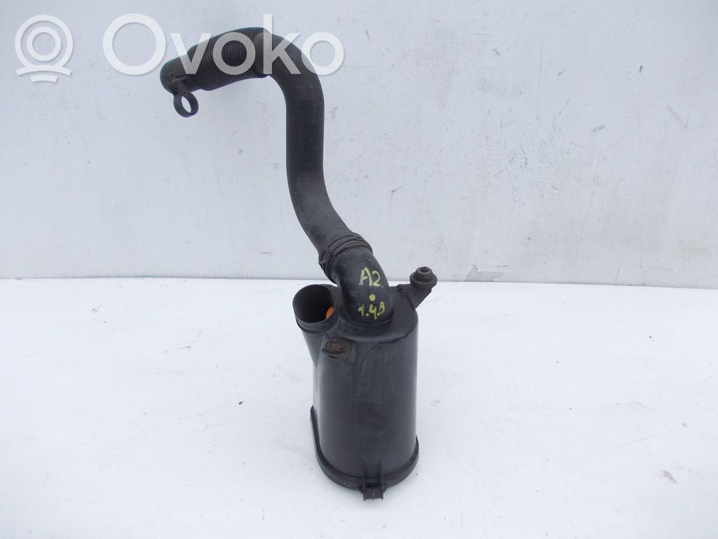 Air filter box   8Z0129607C