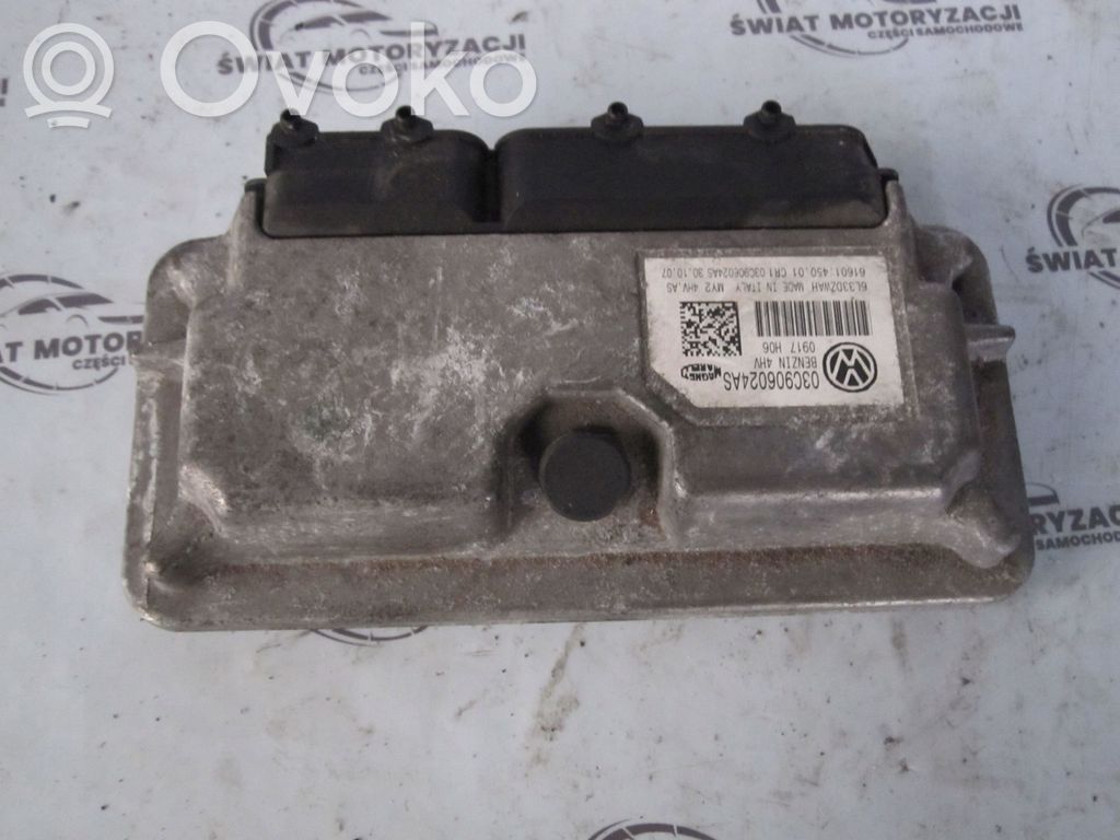 Volkswagen Golf V Engine control unit/module 