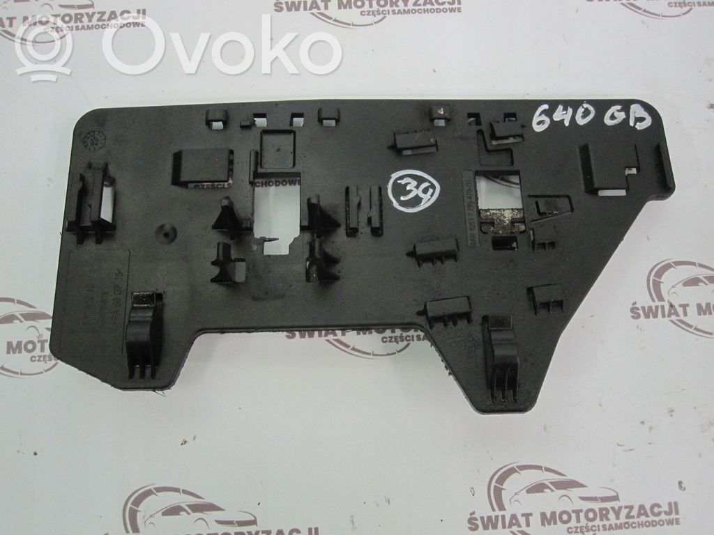 BMW 5 E60 E61 Kita salono detalė 