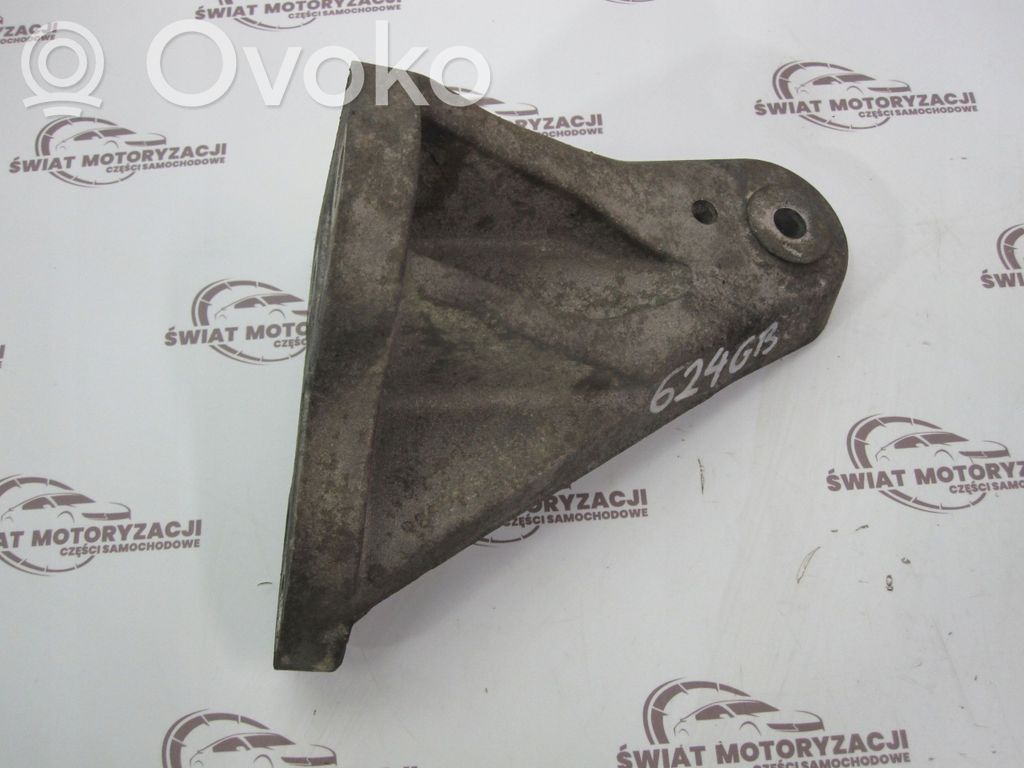 Jaguar XF X250 Engine mounting bracket 