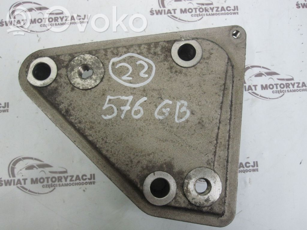 Opel Mokka Engine mounting bracket 