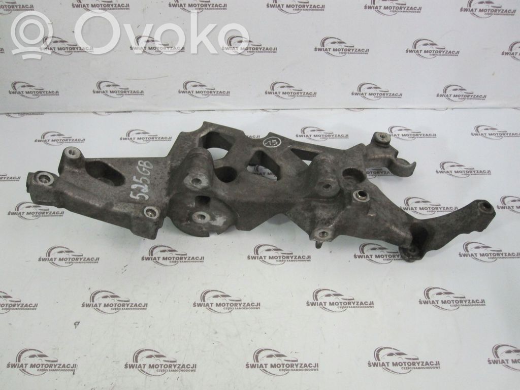 Jaguar XF X250 Generator/alternator bracket 
