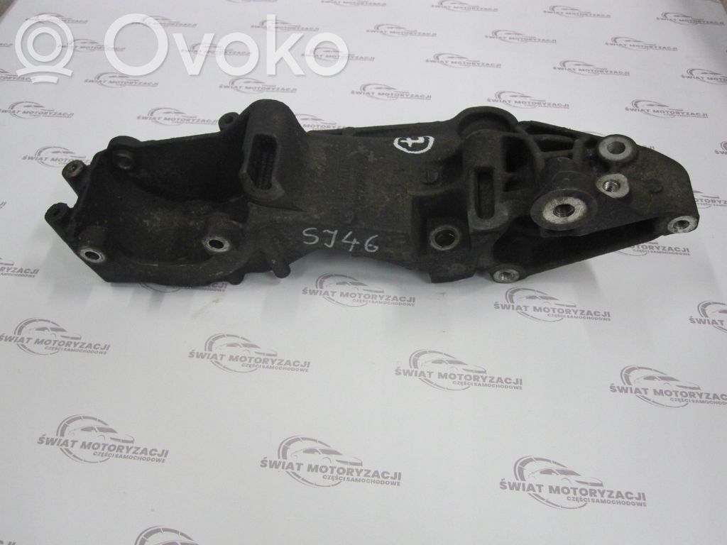 Renault Master III Generator/alternator bracket 