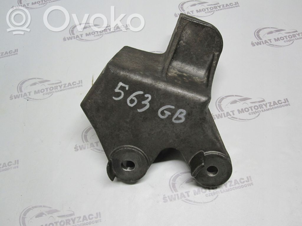 Opel Meriva A Vaihdelaatikon kannake 