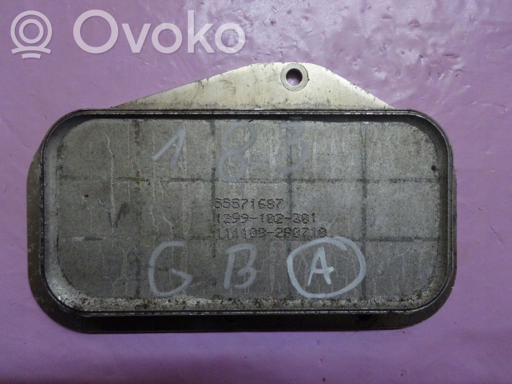 Chevrolet Orlando Halterung Ölfilter / Ölkühler 