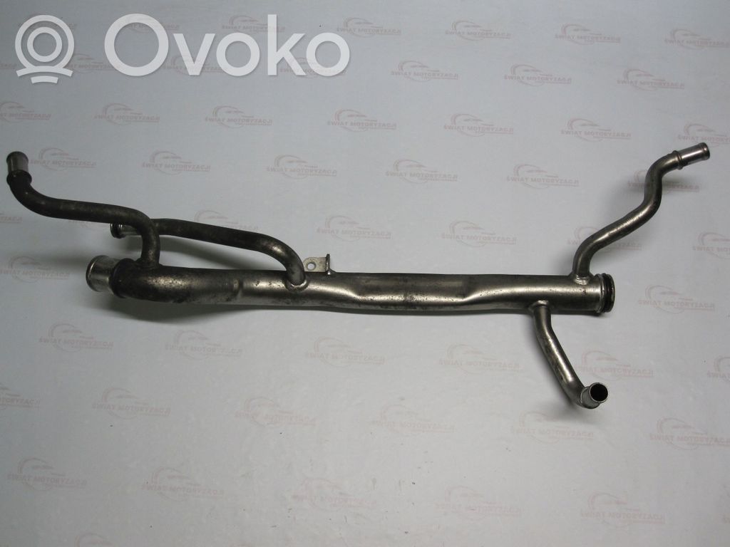 Volvo XC60 Moottorin vesijäähdytyksen putki/letku 