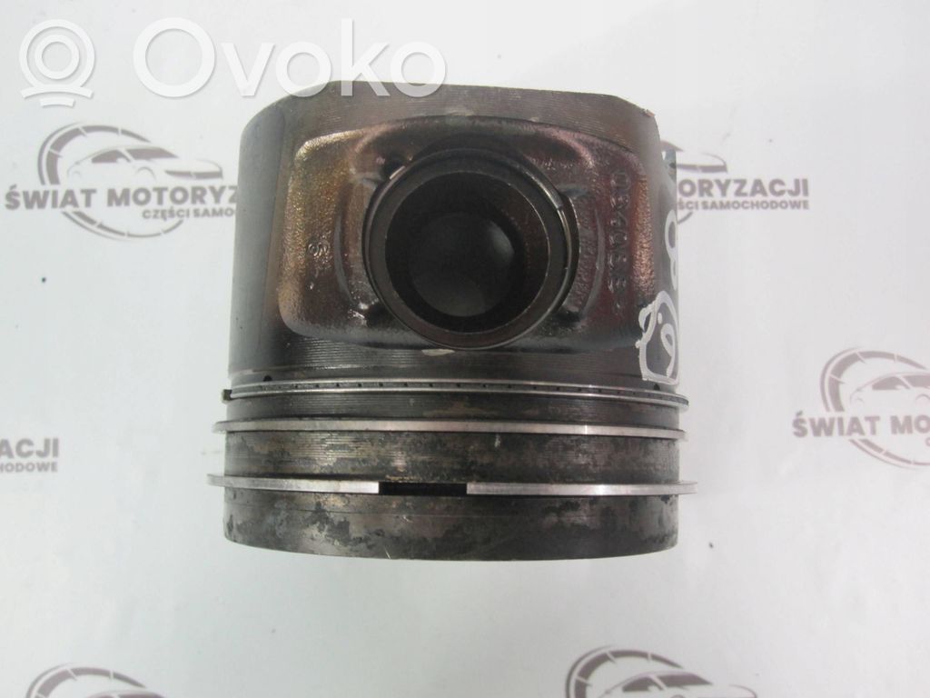 Piston   0840BB