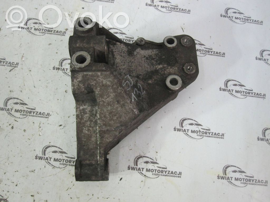 Engine mounting bracket   504322004
