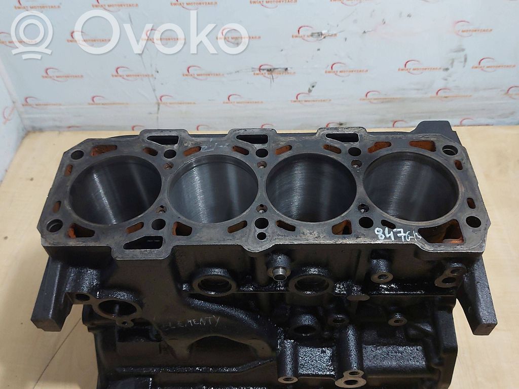 Opel Insignia A Engine block 