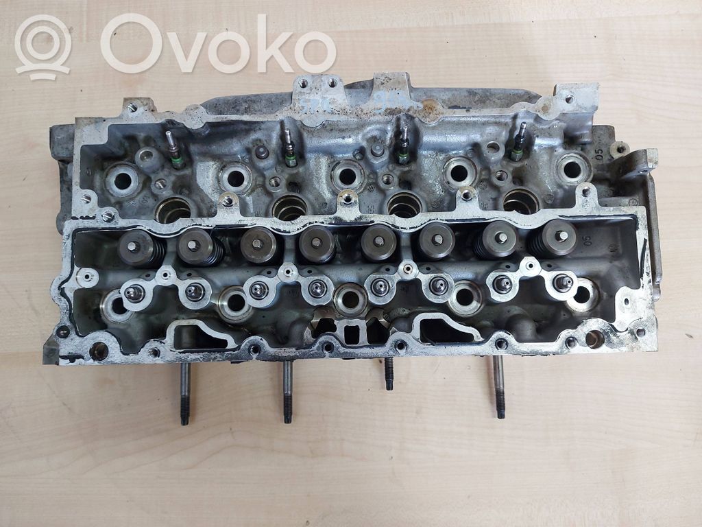 Nissan Note (E12) Engine head 
