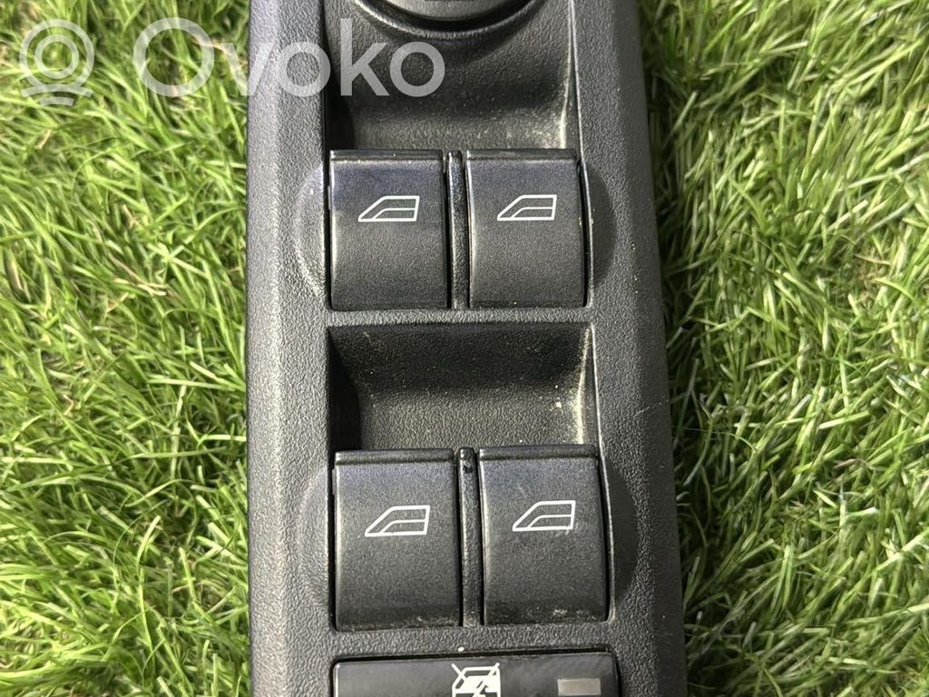 Electric window control switch   1466403,1466403,6M2T14A132AE