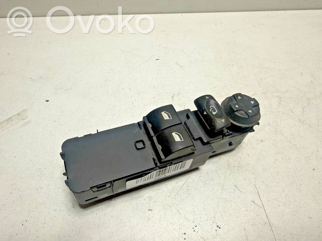 Citroen C4 II Electric window control switch 