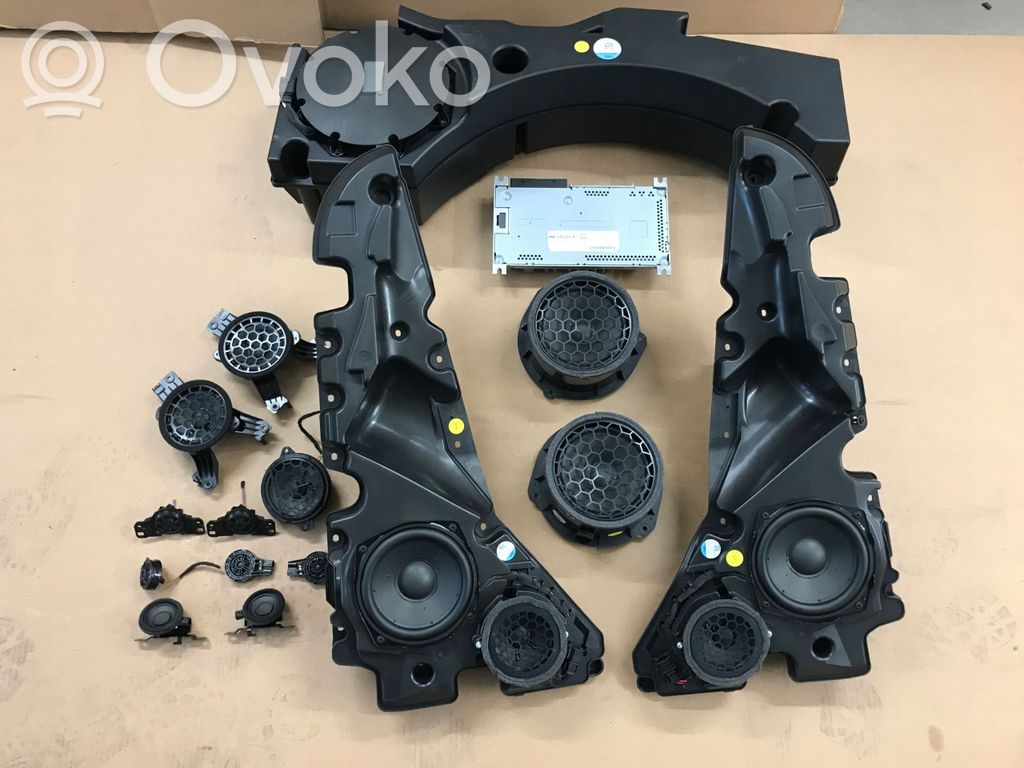 Audi Q8 Subwoofer speaker 