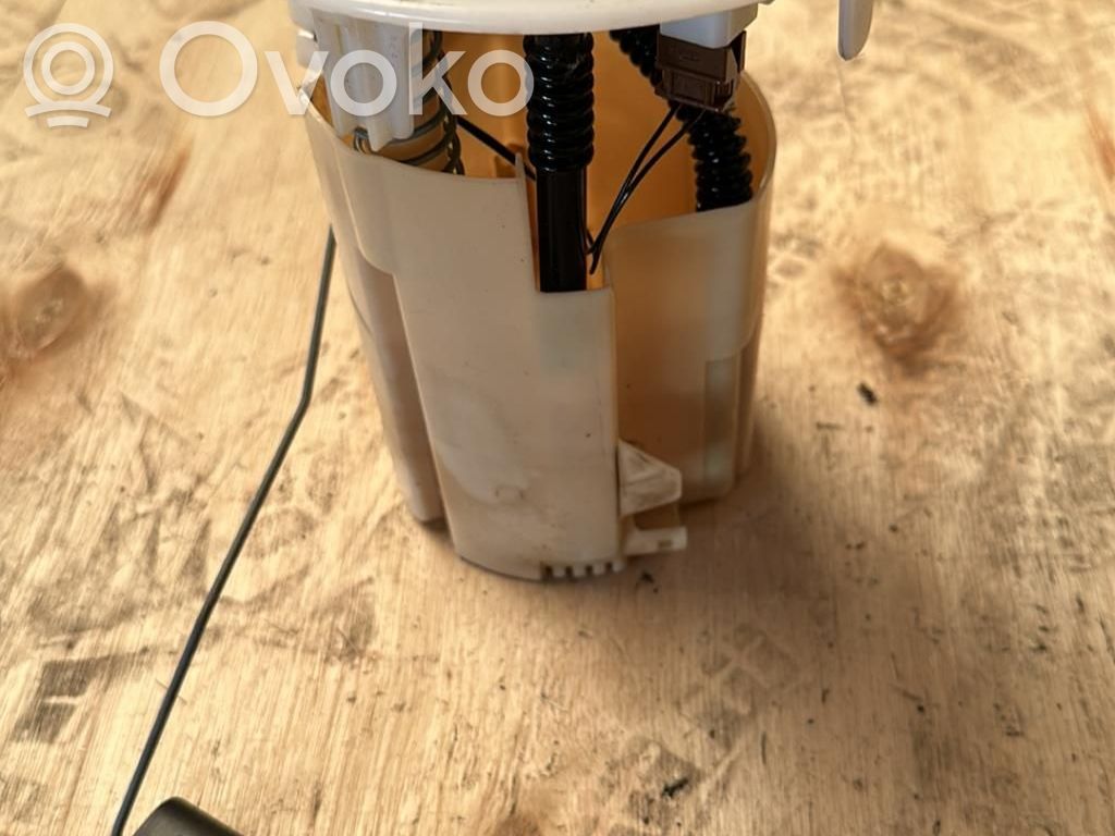 Polttoainesäiliön pumppu