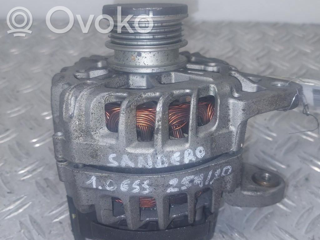 Dacia Sandero Generator/alternator 