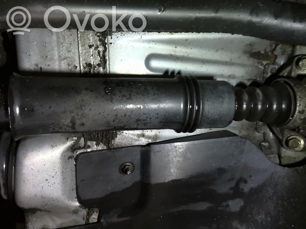 Peugeot 307 Takaiskunvaimennin 
