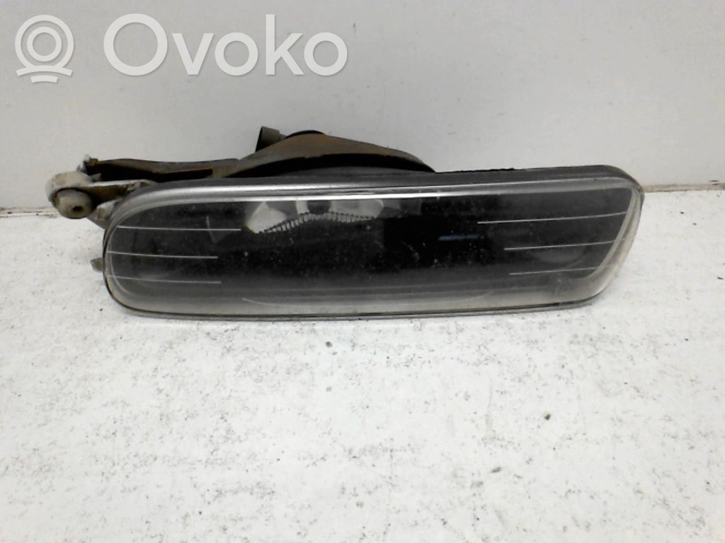 BMW 3 E46 Etusumuvalo 