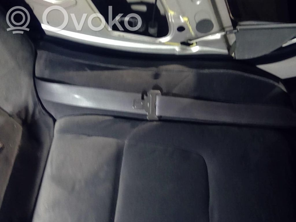 Volvo S80 Cinturón trasero 