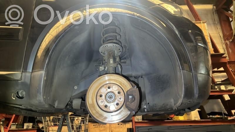 Audi A2 Priekinis posparnis 