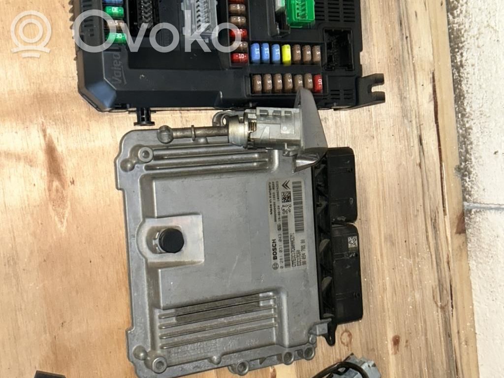 Peugeot 308 Engine ECU kit and lock set 