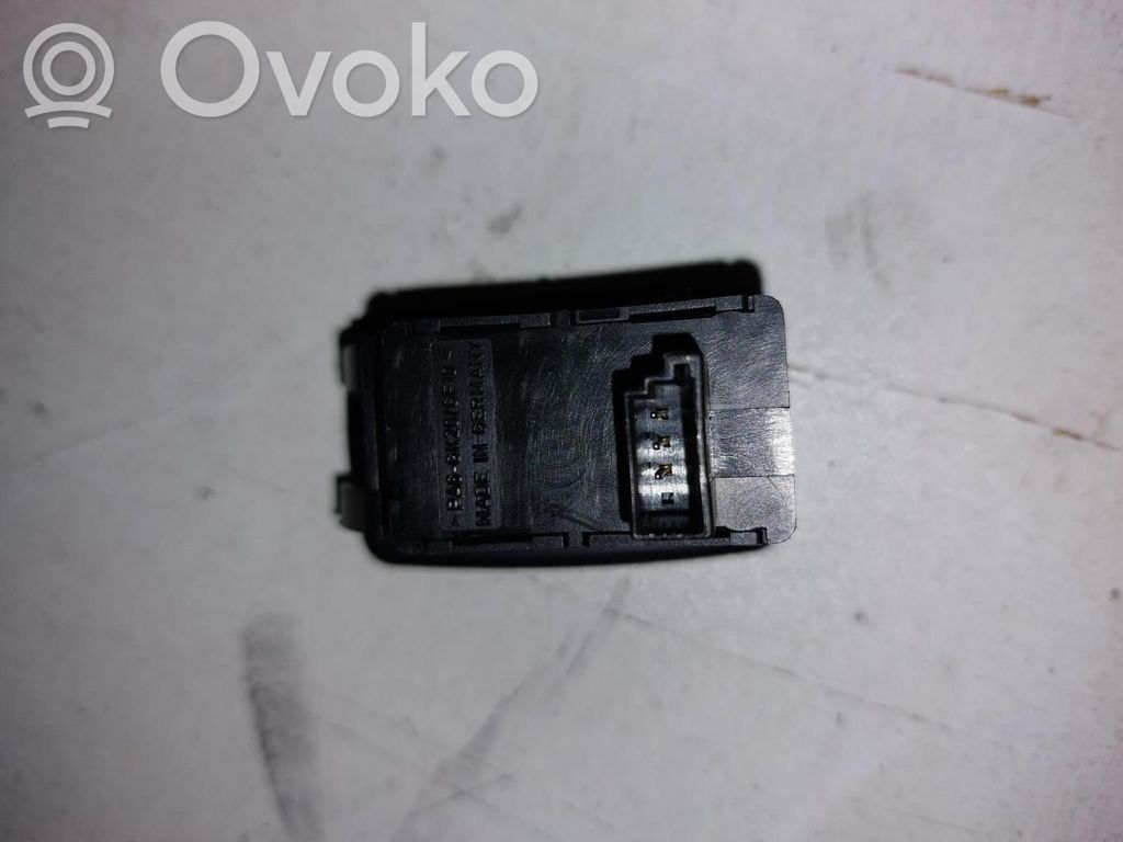 BMW 1 E81 E87 Electric window control switch 