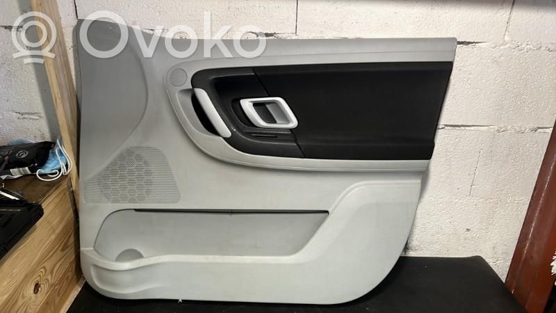 Skoda Fabia Mk2 (5J) Revestimiento de puerta delantera 