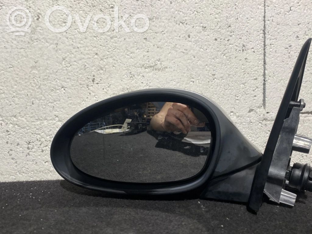 Manuaalinen sivupeili   51167268261