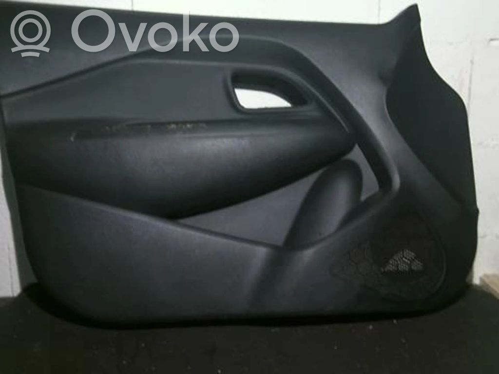 KIA Rio Priekšējo durvju apdare 