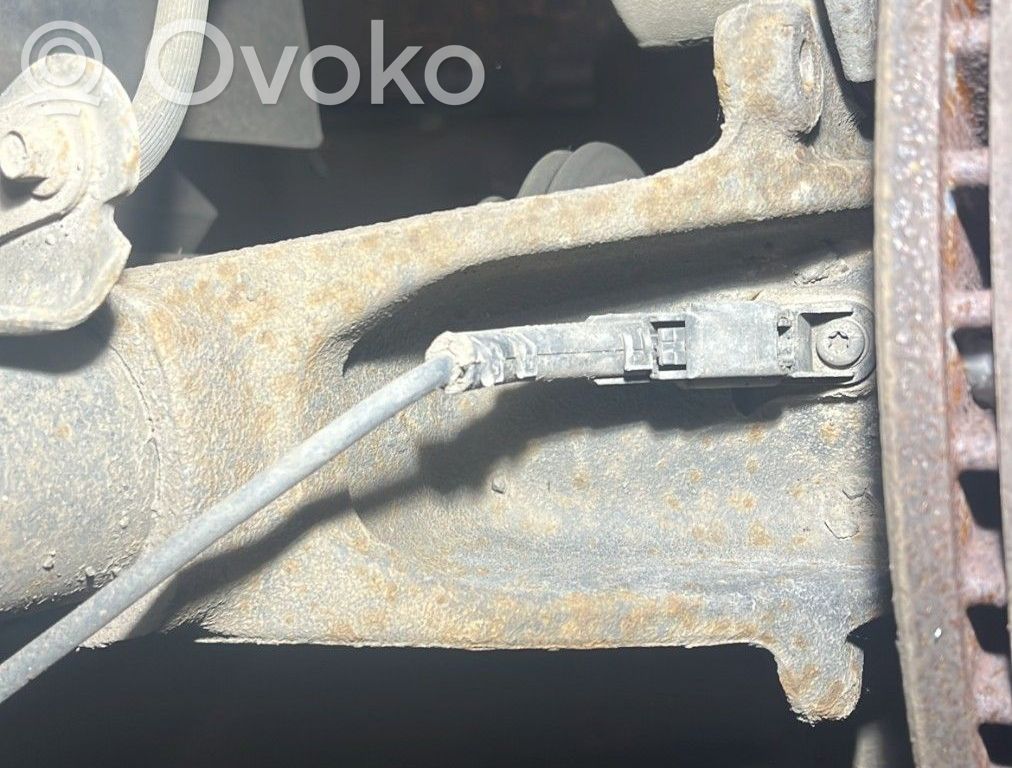 Zwrotnica koła przedniego   2472586