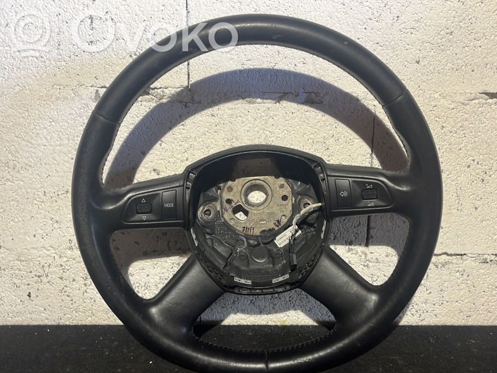 Audi Q7 4L Ohjauspyörä 